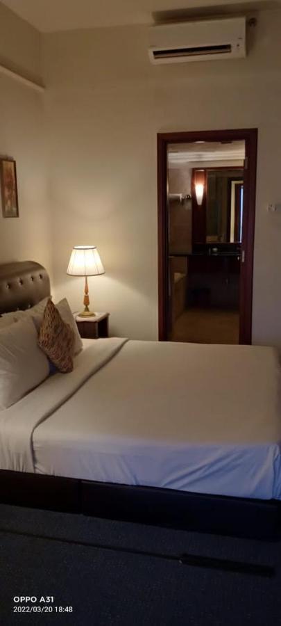 Luxury Apartment Times Square Kuala Lumpur Luaran gambar