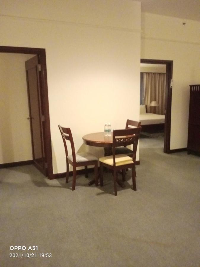 Luxury Apartment Times Square Kuala Lumpur Luaran gambar